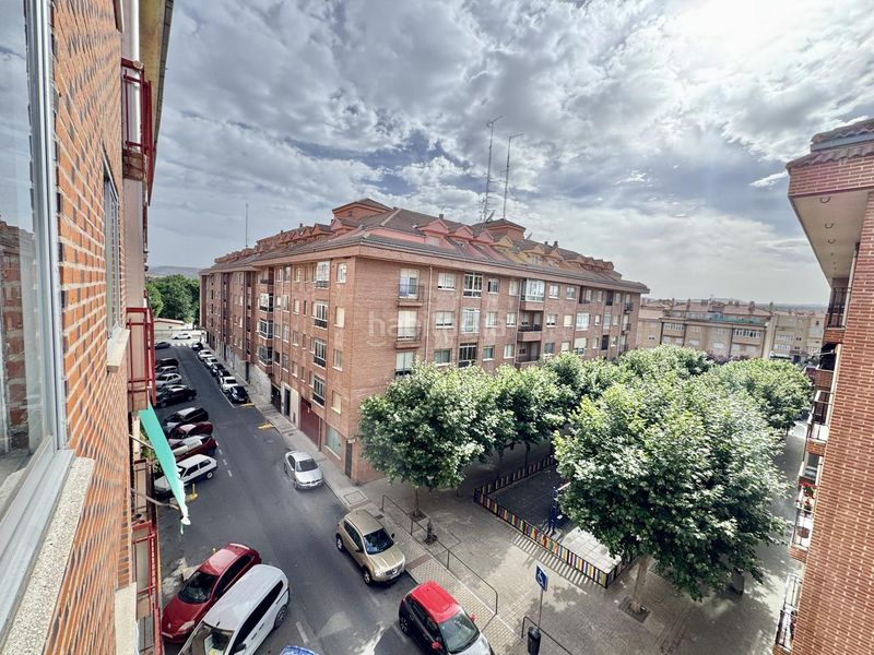 Foto 40724cdc-9ca1-4814-aae3-7a1260b3408e. Pis amb calefacció aparcament a Sur Ávila
