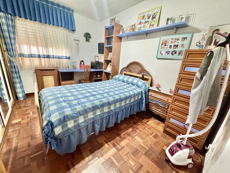 Foto bcecf537-e587-458d-aa2a-85263bdd2ab8. Pis amb calefacció aparcament a Sur Ávila