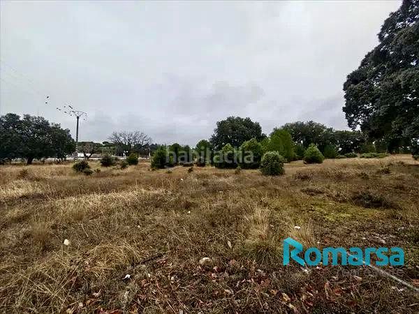 Foto 5ad01b82-270f-41dc-ab2f-c49f329f5cd2. Terreny residencial a Maello
