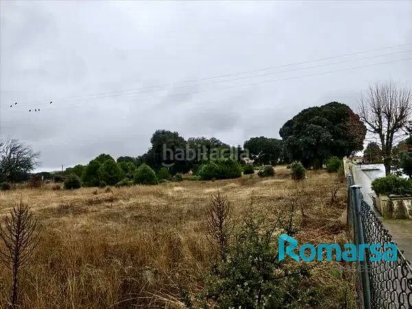 Foto cb69e816-077b-4dab-9aba-223fcded38ff. Terreny residencial a Maello