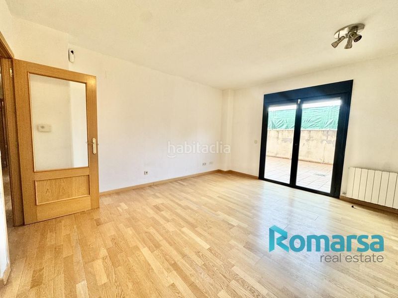 Foto 97a3ac50-7656-4300-bbb9-81dc10b299e3. Ground floor with heating parking in Universidad Ávila