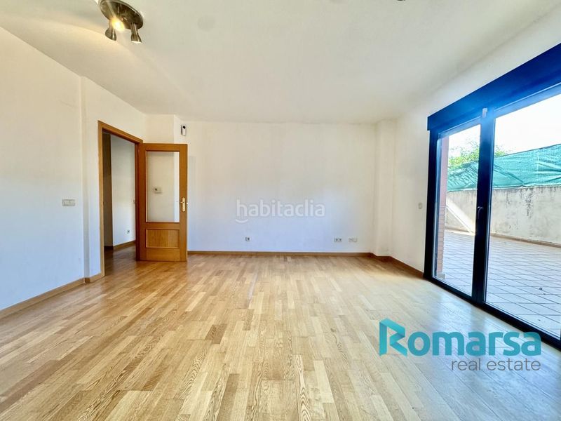 Foto ace618c6-69b1-48e8-8f4e-63995cc10f44. Ground floor with heating parking in Universidad Ávila