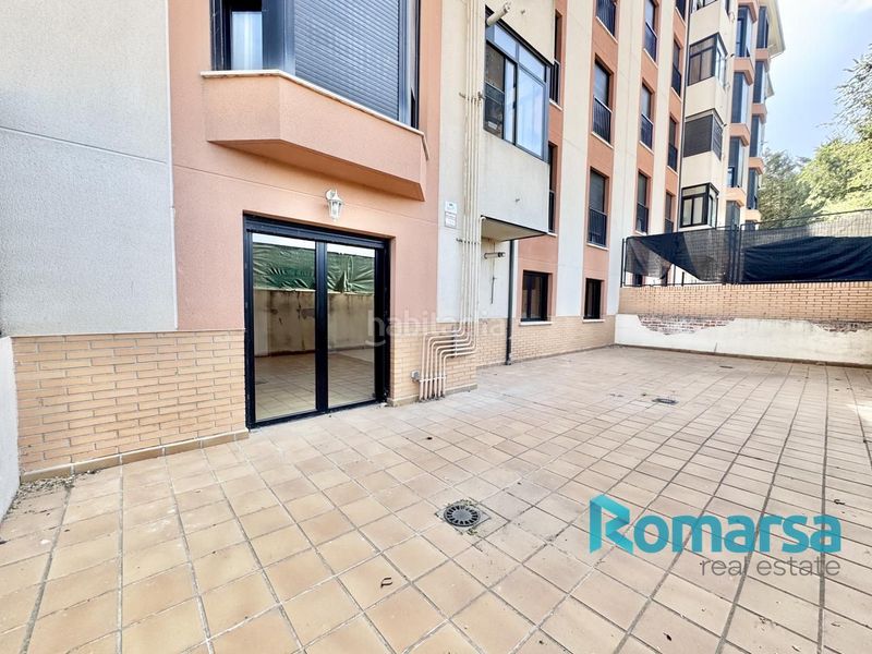 Foto f3b68d1f-bb1e-4ba5-8525-747681d7b647. Ground floor with heating parking in Universidad Ávila