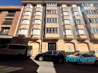 Local Comercial  Calle las milicias. Maravilloso local en venta en zona san roque