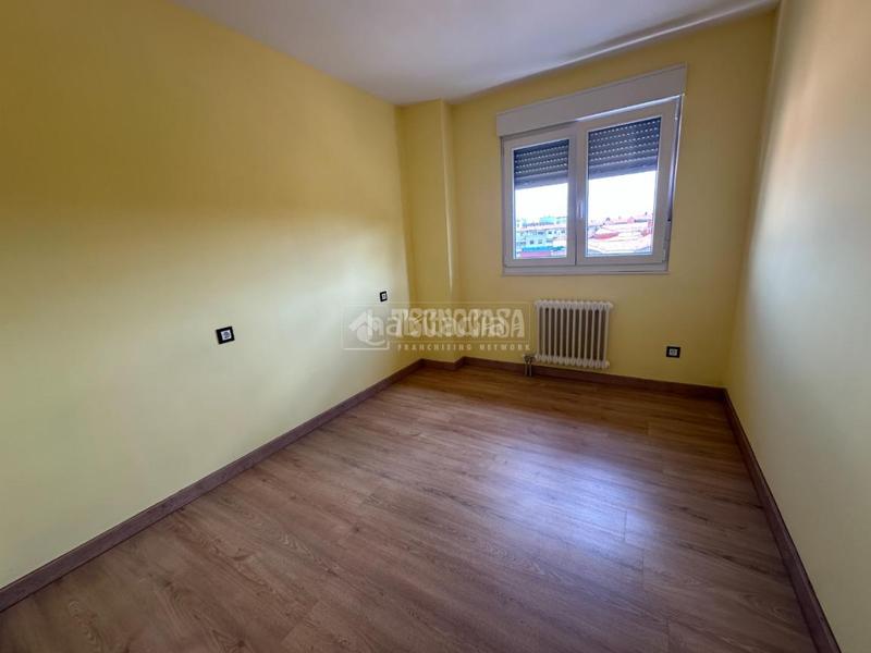 Foto 0bbb4f15-2e24-469f-955e-1bfa11f3fec4. Alquiler piso  en alquiler en Santa Marta de Tormes
