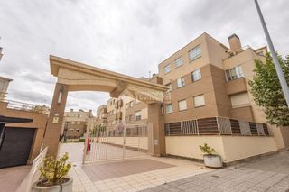Location Appartement  Av. zamora. Piso en alquiler en santa marta de tormes