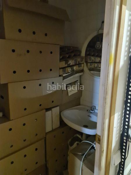 Foto 8d65298d-a355-45a2-b105-bcec06c713c6. Local comercial en carrer lope de vega de 45 local comercial en la creu de barbera en Sabadell