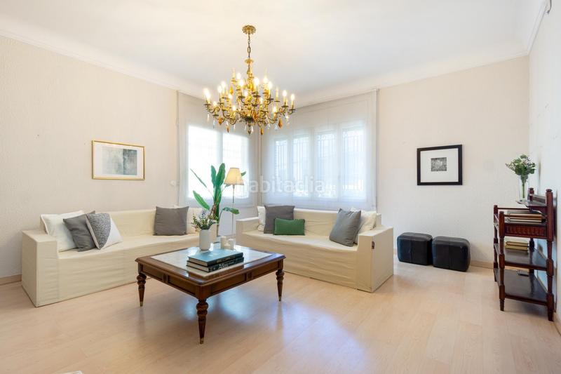 Foto 3de0345e-45df-4ea8-85be-8a797c753aa7. Casa con riscaldamento parcheggio in Hostafrancs Sabadell