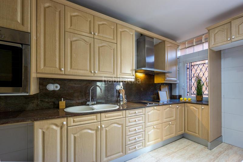 Foto 40337a42-6e2c-4b0c-b7c2-6fa79cad34d0. Casa con riscaldamento parcheggio in Hostafrancs Sabadell