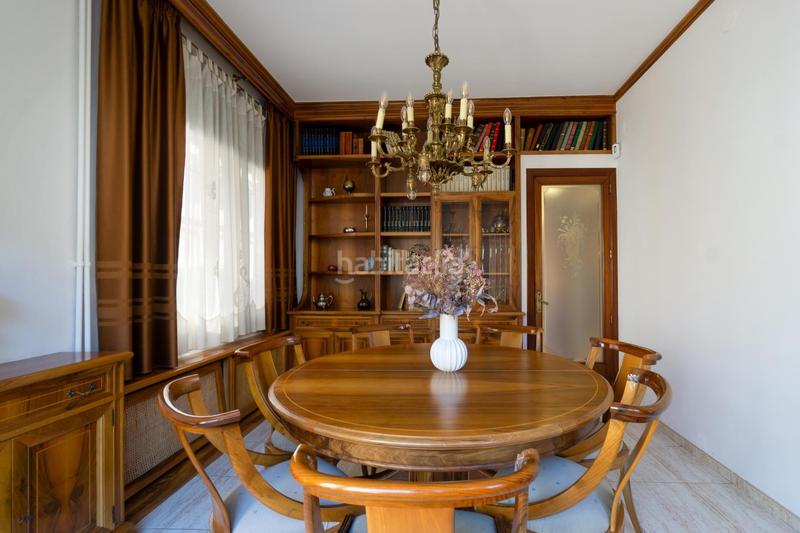 Foto 773143f7-d7da-46f0-815a-4a05c942379b. Casa con riscaldamento parcheggio in Hostafrancs Sabadell