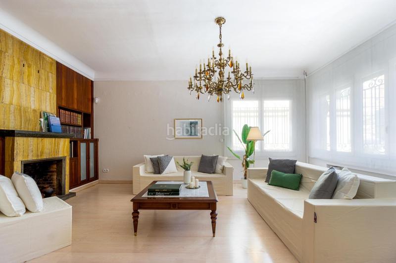 Foto 85fd0bc2-c863-49eb-97cc-4a6fedde9a6b. Casa con riscaldamento parcheggio in Hostafrancs Sabadell