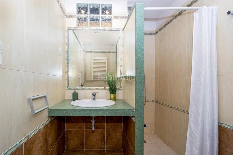 Foto 8a19b454-6109-4ec3-b9a0-c834f1a4db00. Casa con riscaldamento parcheggio in Hostafrancs Sabadell