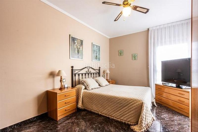 Foto 1d929b4c-d16b-4dd3-8d34-5216290dc6e3. Xalet a carrer john lennon de 57 a Castellarnau Sabadell