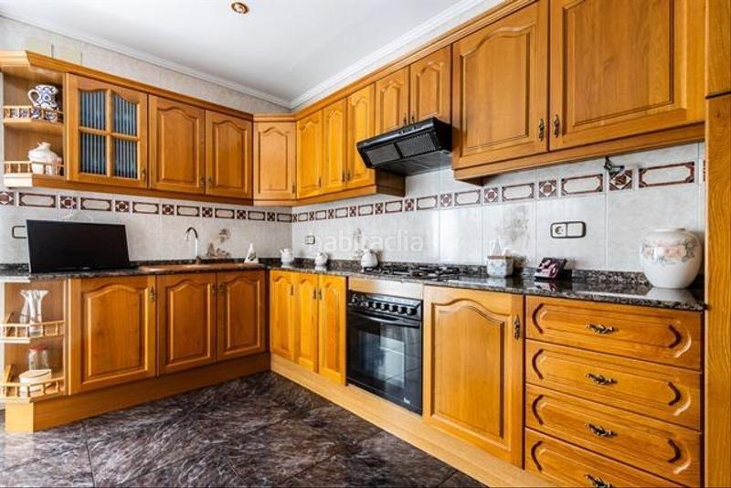 Foto ac17f972-ad59-49f3-a9ae-c3e88c8ad3c8. Xalet a carrer john lennon de 57 a Castellarnau Sabadell