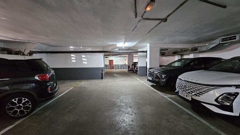 Foto a3b65c10-a968-48cb-a2bf-369e75ca30f8. Aparcament cotxe a Ca n'Oriac Sabadell