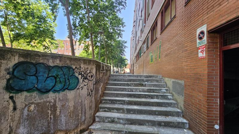 Foto ed69380d-1ce6-4d85-994a-f007df1a83e4. Aparcament cotxe a Ca n'Oriac Sabadell