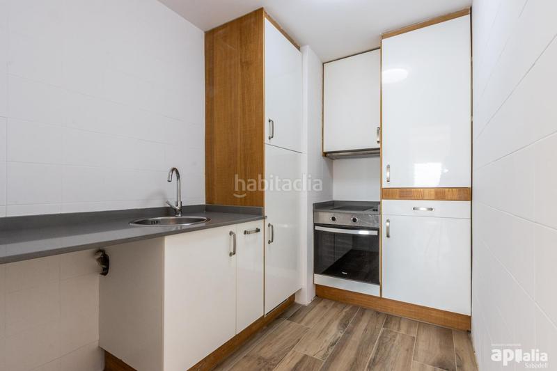 Foto 515d2319-2395-4b7b-8973-477c017fc6f4. Pis a Creu Alta Sabadell