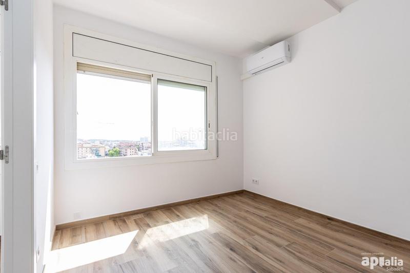 Foto d9069aad-68db-474b-acd2-10e47d606e26. Pis a Creu Alta Sabadell