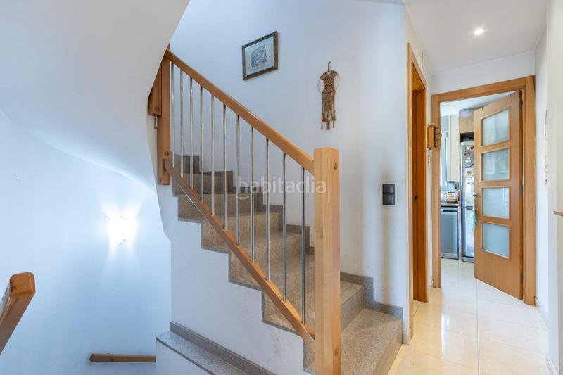 Foto f1782450-1610-4b15-93bd-aaa9930b480a. Casa adossada amb calefacció aparcament a La Romànica Barberà del Vallès