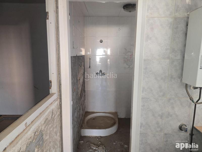 Foto 05b8a7fc-0bfe-4443-a0e4-238436747d85. Piso can oriach, 1 de altura, muy muy económico!! en Sabadell