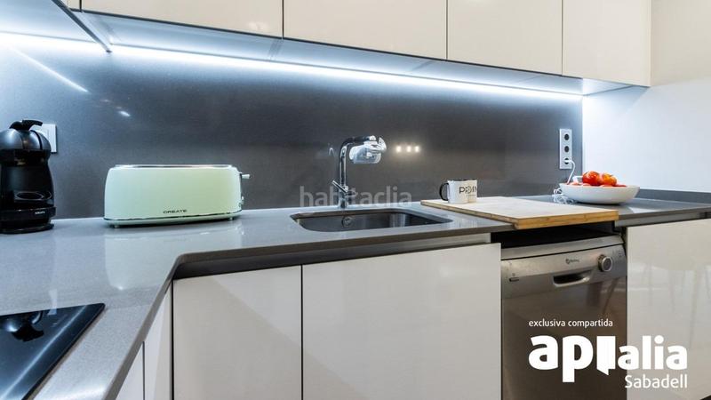 Foto 07f77066-ba0d-4068-972c-d464422403ea. Appartamento con riscaldamento parcheggio in Gràcia Sabadell