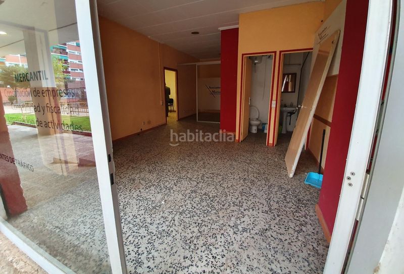 Foto 18deabf6-7116-478d-bd88-543ffba0d617. Local comercial  actualmente diáfano, , zona concordia obrascón! en Sabadell