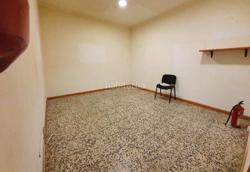 Foto 3b001030-36da-4d35-bd6c-39b78ef7f454. Local comercial  actualmente diáfano, , zona concordia obrascón! en Sabadell