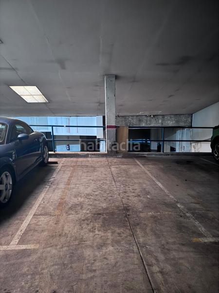 Foto b32e6f77-8520-4f78-bf7d-4666b4a5590f. Autoparkplatz in Can Rull Sabadell