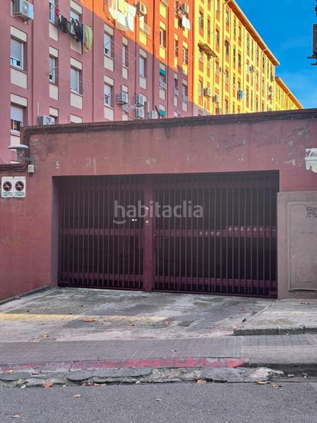 Foto de605eb5-8dda-443a-8845-22015fe7883c. Autoparkplatz in Can Rull Sabadell