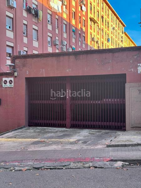 Foto fdc33867-416e-4fa4-9049-a81e8752fd9f. Autoparkplatz in Can Rull Sabadell