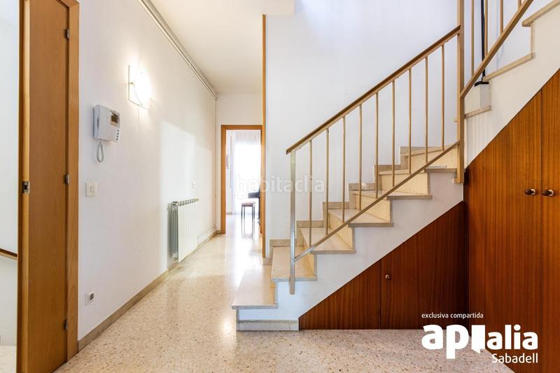 Foto 90a51b53-0e89-465a-98f9-0b5950b12545. Casa con riscaldamento parcheggio in Creu Alta Sabadell