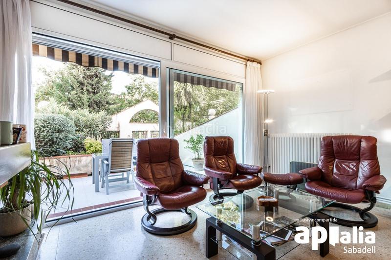 Foto c5004ee5-8280-4842-b4ee-a9e3f9bdae92. Casa con riscaldamento parcheggio in Creu Alta Sabadell