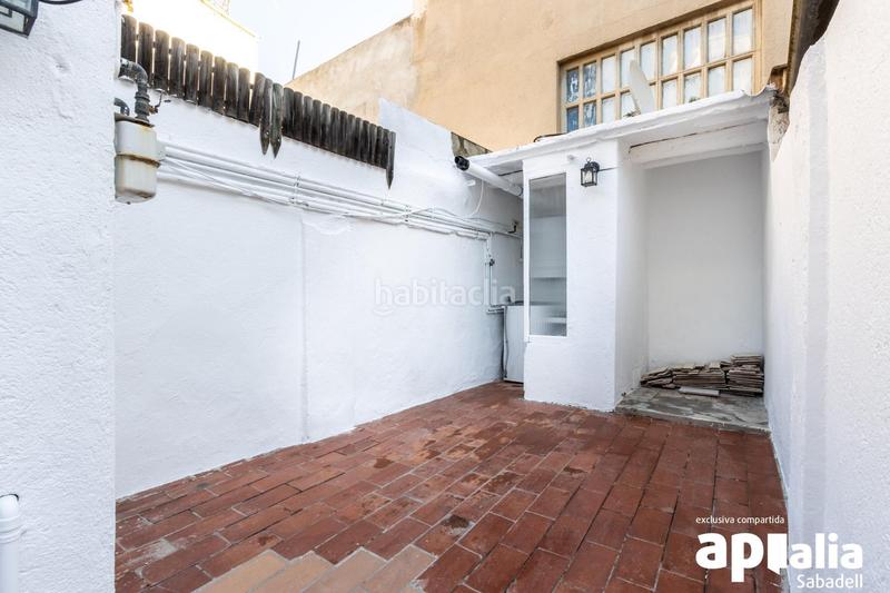 Foto e3c94483-9696-4573-9232-977d63d579ee. Etagenwohnung mit heizung in Creu Alta Sabadell