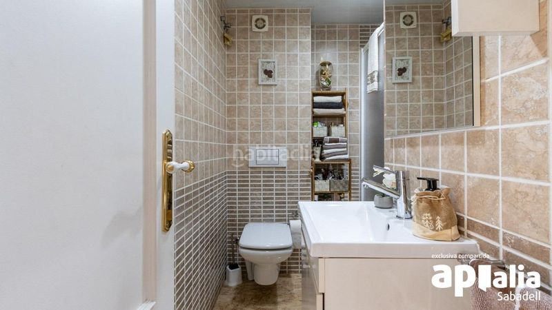 Foto 4c5bd550-d2c3-4106-95aa-890de8d9bf8e. Casa amb aparcament a Les Arenes - La Grípia - Can Montllor Terrassa