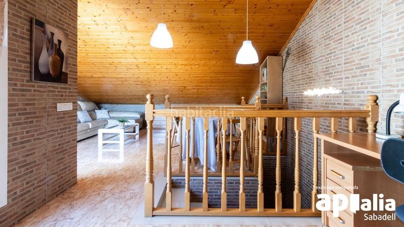 Foto c2e96c22-00da-4efc-9aa1-bfe35472a5ba. Casa amb aparcament a Les Arenes - La Grípia - Can Montllor Terrassa