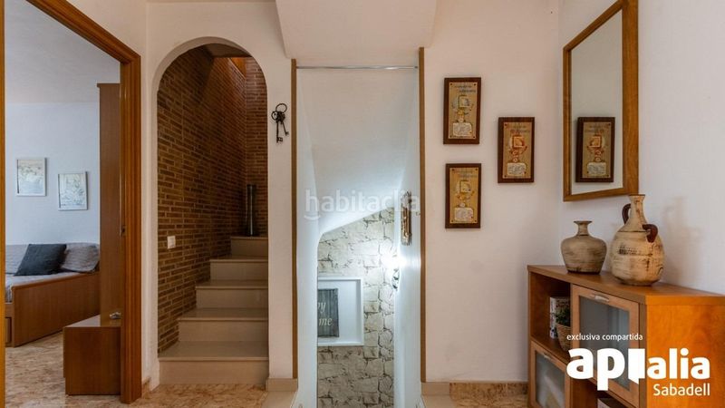 Foto ece4b3d3-ce8b-4c79-bac2-fdc602907773. Casa amb aparcament a Les Arenes - La Grípia - Can Montllor Terrassa