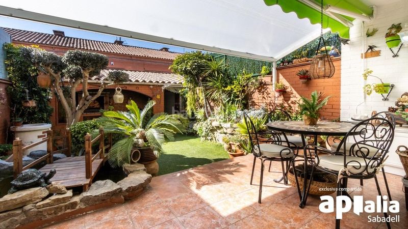 Foto f034fcf6-55f3-4b7e-9ad5-6579e67ccd6e. Casa amb aparcament a Les Arenes - La Grípia - Can Montllor Terrassa