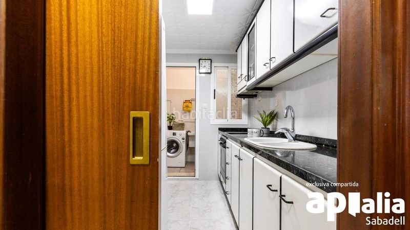 Foto 17e4d151-9f83-43ca-911d-6b0f36c40340. Planta baja  impecable en Can Rull, sin barreras, 3 habitaciones y entorno residencial tranquilo en Sabadell