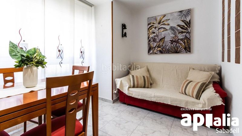 Foto 1cf82e7c-fa7c-49e9-a1c0-81b0dc64bcda. Planta baja  impecable en Can Rull, sin barreras, 3 habitaciones y entorno residencial tranquilo en Sabadell