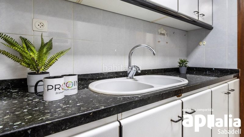 Foto 38bf5ad3-633e-47d2-8aad-5b46c331666a. Planta baja  impecable en Can Rull, sin barreras, 3 habitaciones y entorno residencial tranquilo en Sabadell