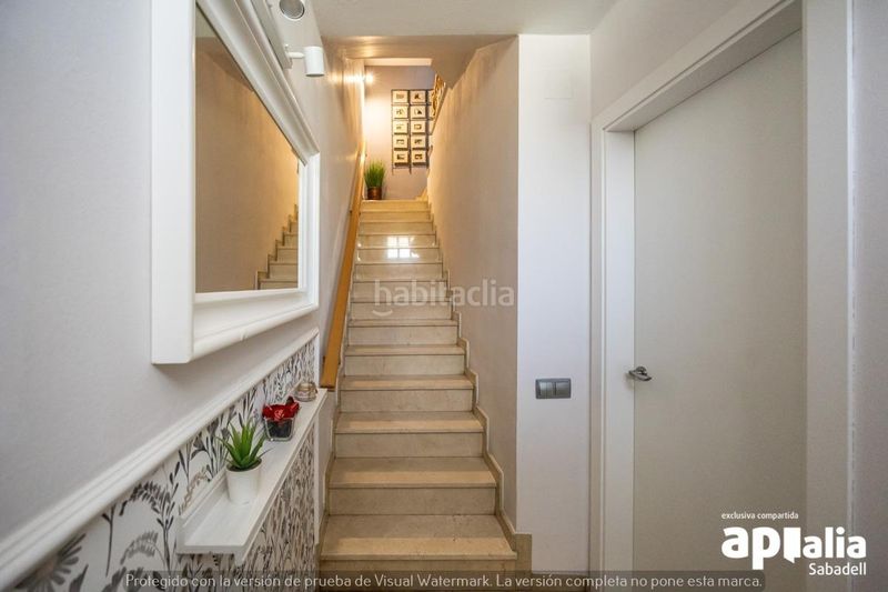 Foto 9593f2c3-3f21-4223-9fce-02421fd3ddf2. Casa amb aparcament a Serra d'en Camaró Sabadell