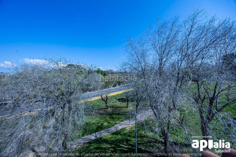 Foto 9e9d9573-dd2b-4543-8ec5-4b6ee69813ae. Casa amb aparcament a Serra d'en Camaró Sabadell