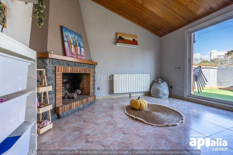 Foto c14909c6-a96d-435c-b62d-b71af7727edf. Casa amb aparcament a Serra d'en Camaró Sabadell