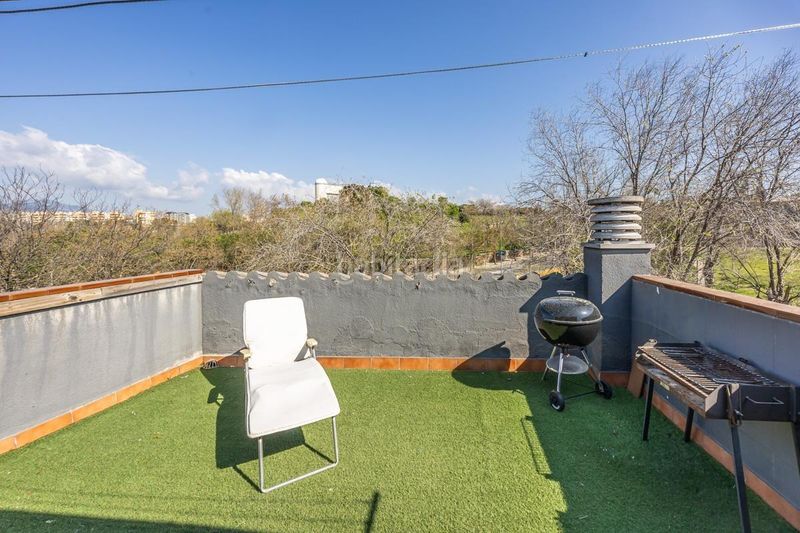 Foto c51c4eb1-e23e-45c5-8c0d-2a08584557bf. Casa amb aparcament a Serra d'en Camaró Sabadell