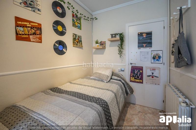 Foto db3f4eba-0b37-4f89-90b0-0daa9de64d6f. Casa amb aparcament a Serra d'en Camaró Sabadell