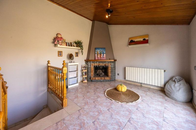 Foto e01c5411-20ab-409b-83c5-c2f148f6ead6. Casa amb aparcament a Serra d'en Camaró Sabadell