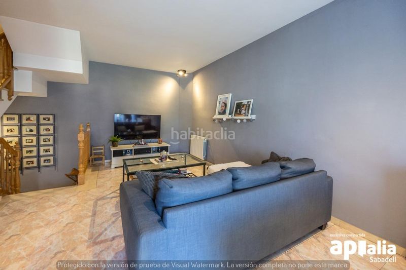 Foto e4be877e-f6aa-4bab-8c13-2de9458c07d3. Casa amb aparcament a Serra d'en Camaró Sabadell