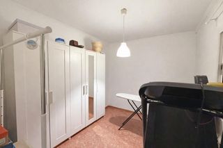 Pis  Carrer 08207. Piso de 3 habitaciones con balc�n en la planada del pintor