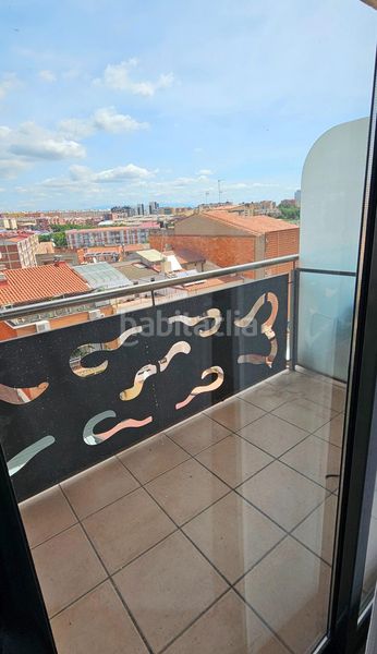 Foto db5777f2-2ca1-4101-a9a8-9ca26636f027. Dúplex amb calefacció aparcament a Can Rull Sabadell