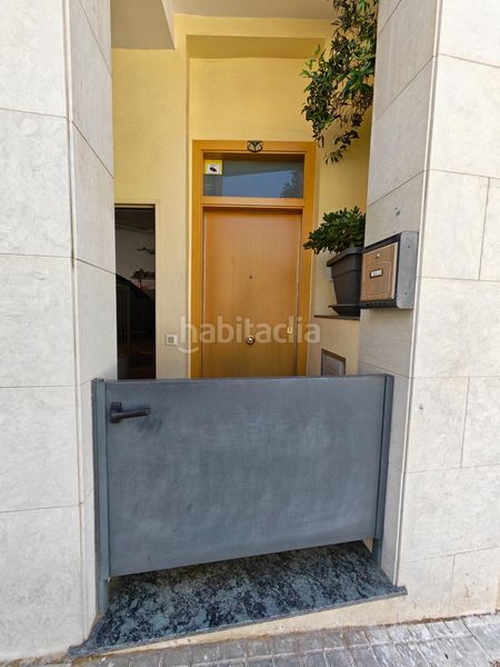 Foto d610f331-1935-400a-a9dd-002f534cb8cf. Casa amb calefacció aparcament a Can Rull Sabadell